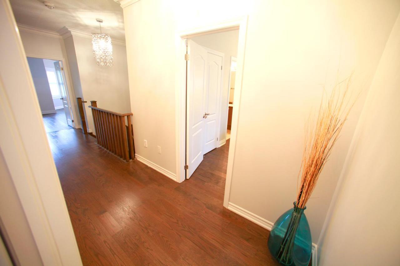 Beautiful 4 Bedroom Upper Unit Of Home, No Shared Spaces Georgetown Exterior photo
