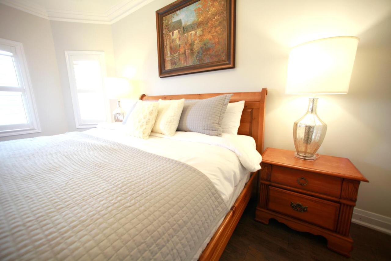 Beautiful 4 Bedroom Upper Unit Of Home, No Shared Spaces Georgetown Exterior photo